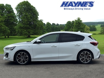 Used Ford Focus 2022 for sale - 78573360: Photo
