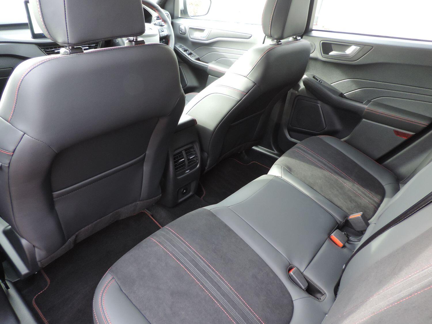 Used Ford Kuga 2025 for sale - 76538454: Photo 10