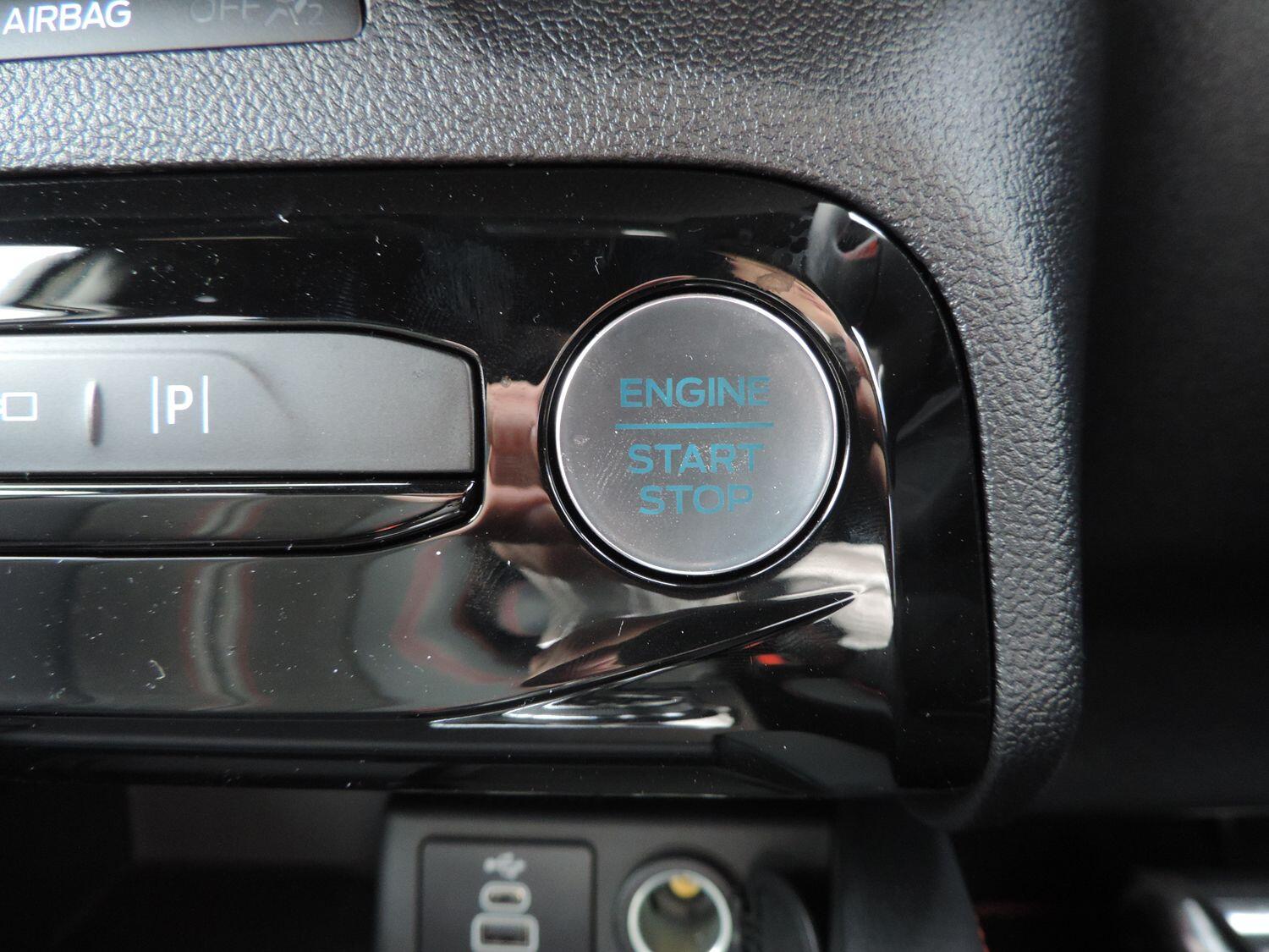 Used Ford Kuga 2025 for sale - 76538454: Photo 18