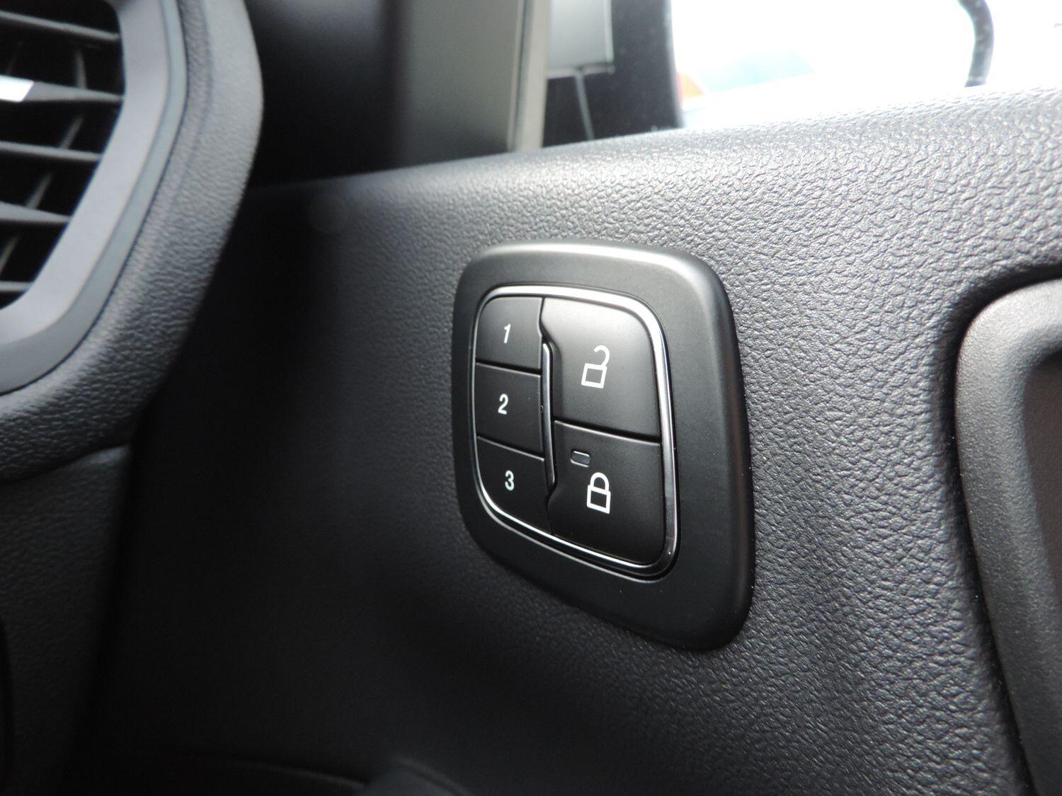 Used Ford Kuga 2025 for sale - 76538454: Photo 22