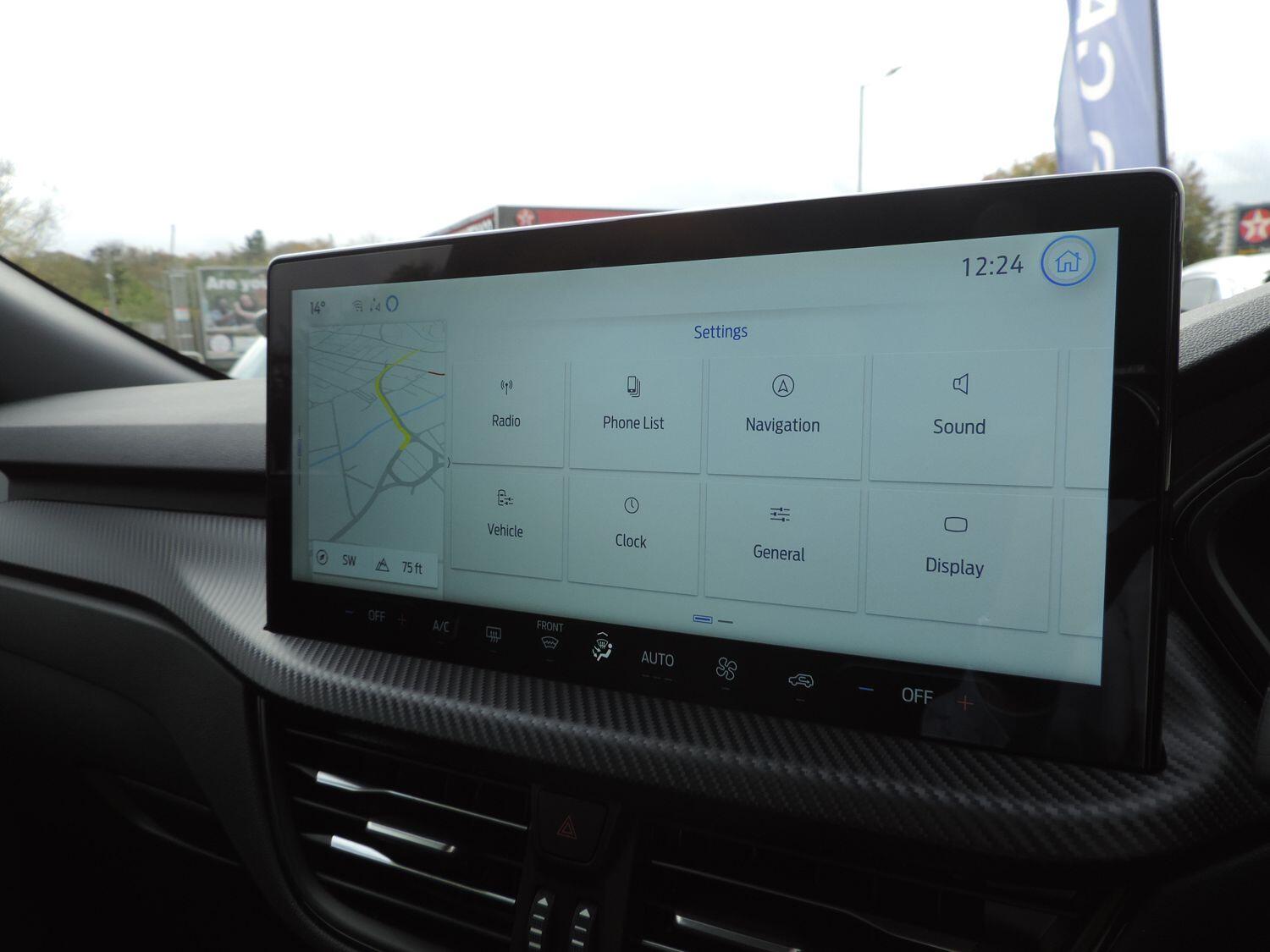 Used Ford Kuga 2025 for sale - 76538454: Photo 29