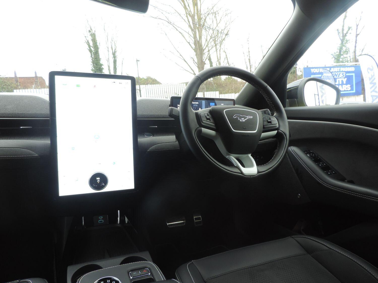 Used Ford Mustang Mach-E 2025 for sale - 76898763: Photo 6