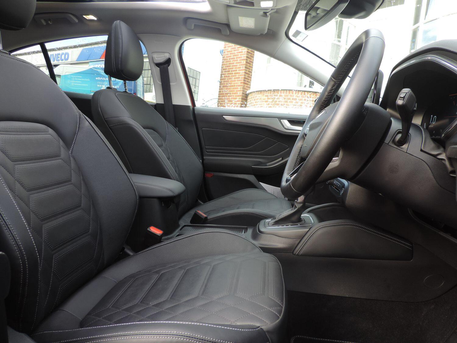 Used Ford Focus 2024 for sale - 76886600: Photo 10