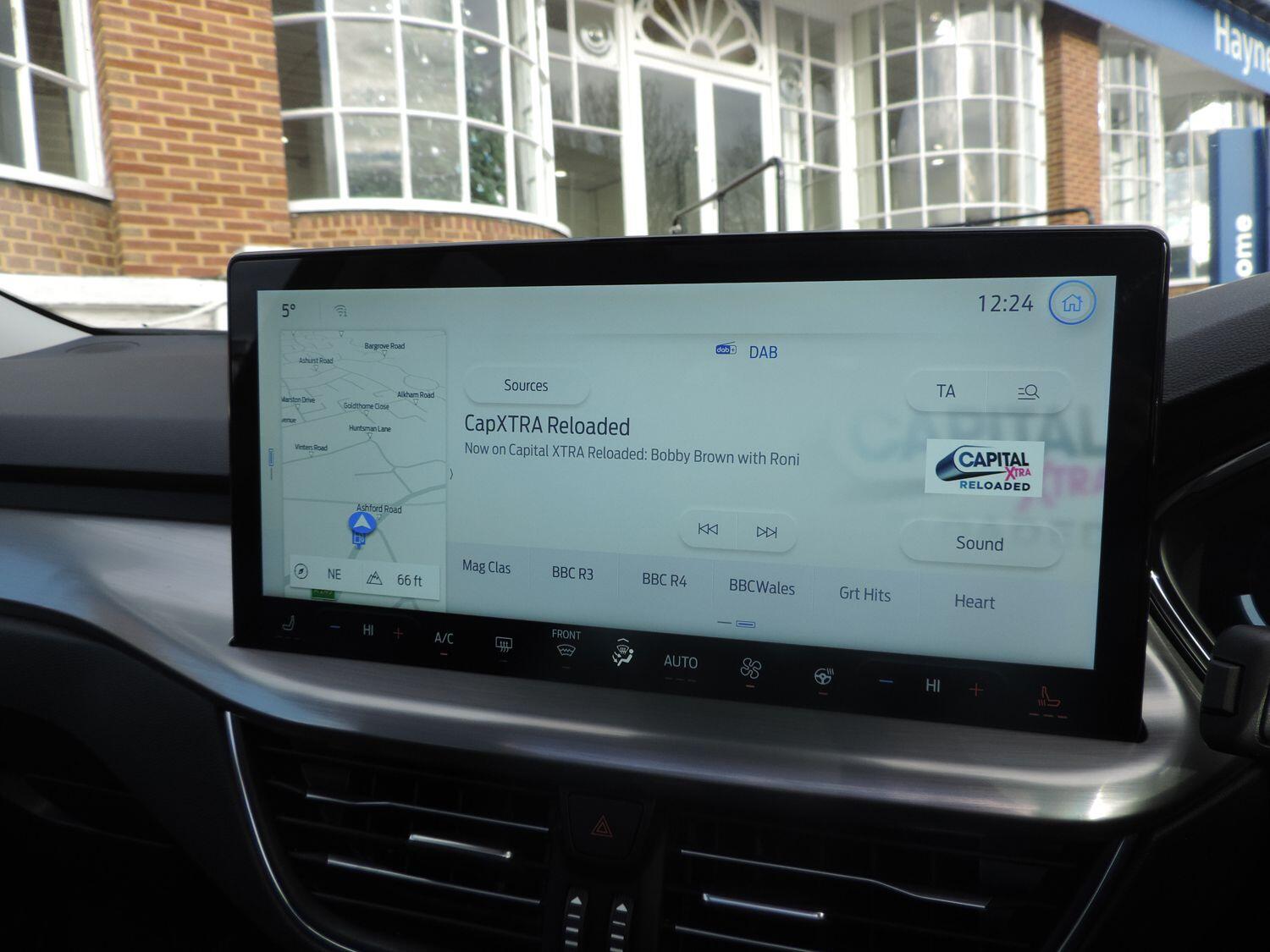 Used Ford Focus 2024 for sale - 76886600: Photo 27