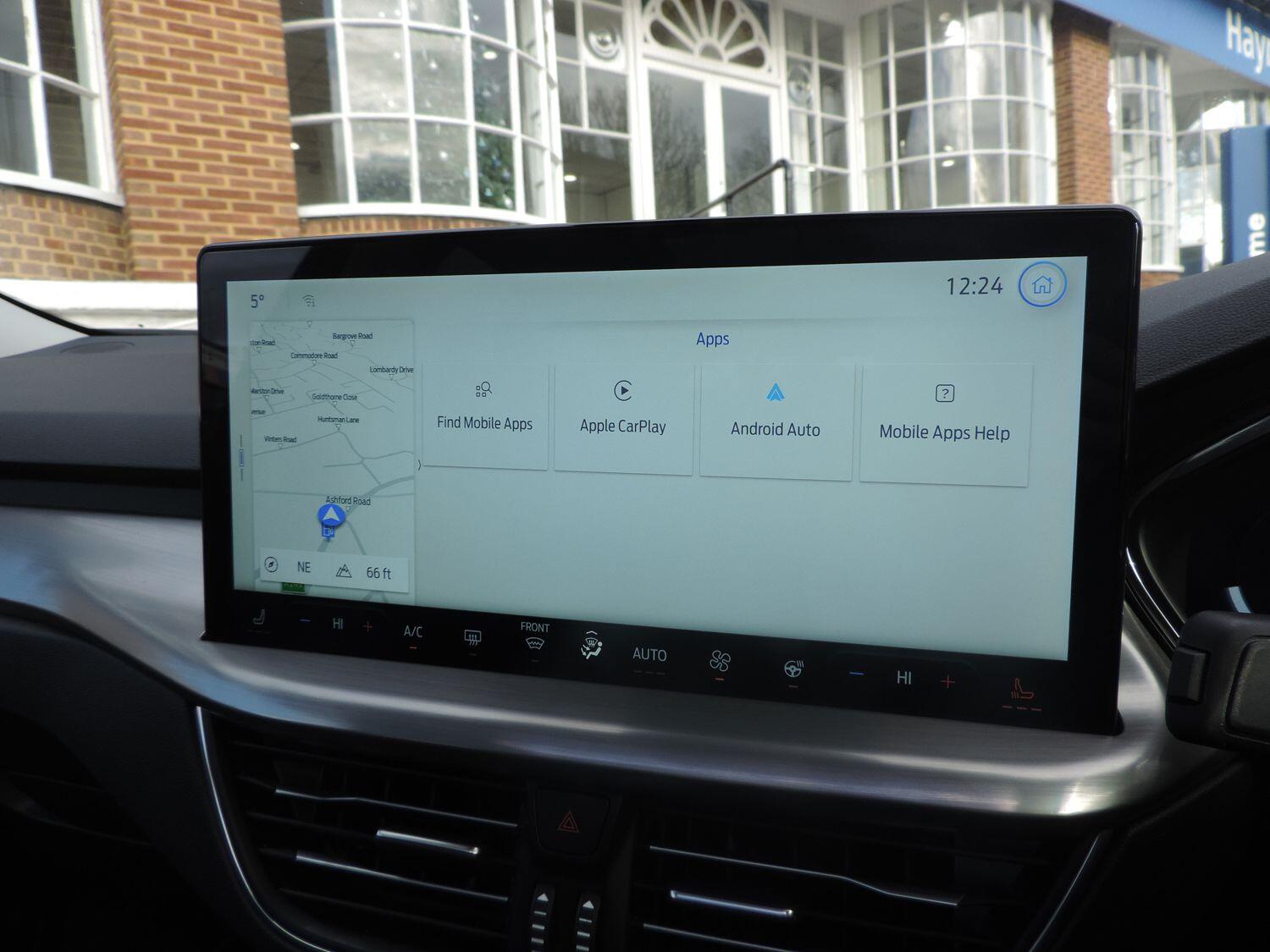 Used Ford Focus 2024 for sale - 76886600: Photo 31