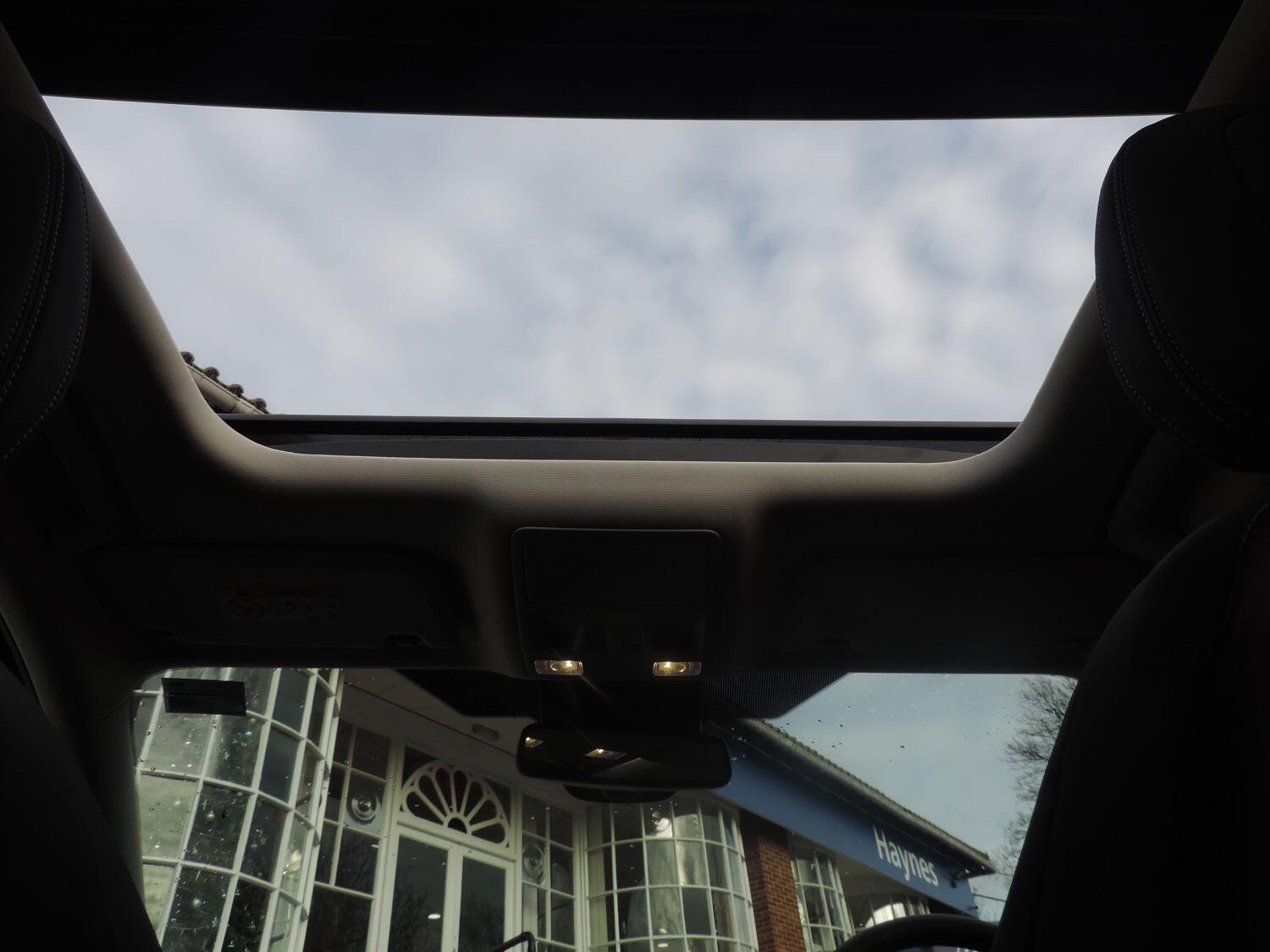 Used Ford Focus 2024 for sale - 76886600: Photo 39