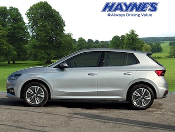 Used Skoda Fabia 2024 for sale - 77838586: Photo