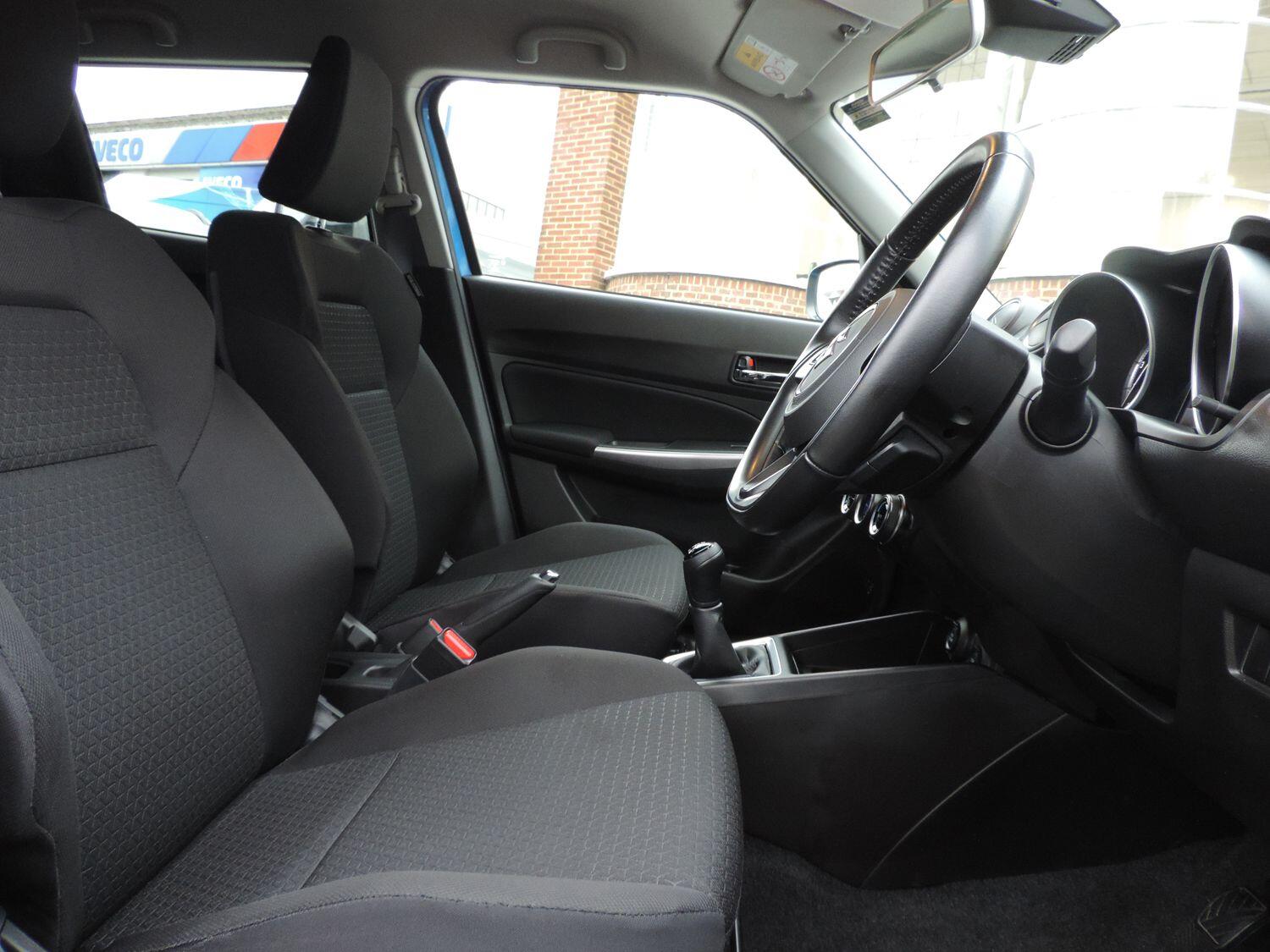 Used Suzuki Swift 2022 for sale - 77074965: Photo 10