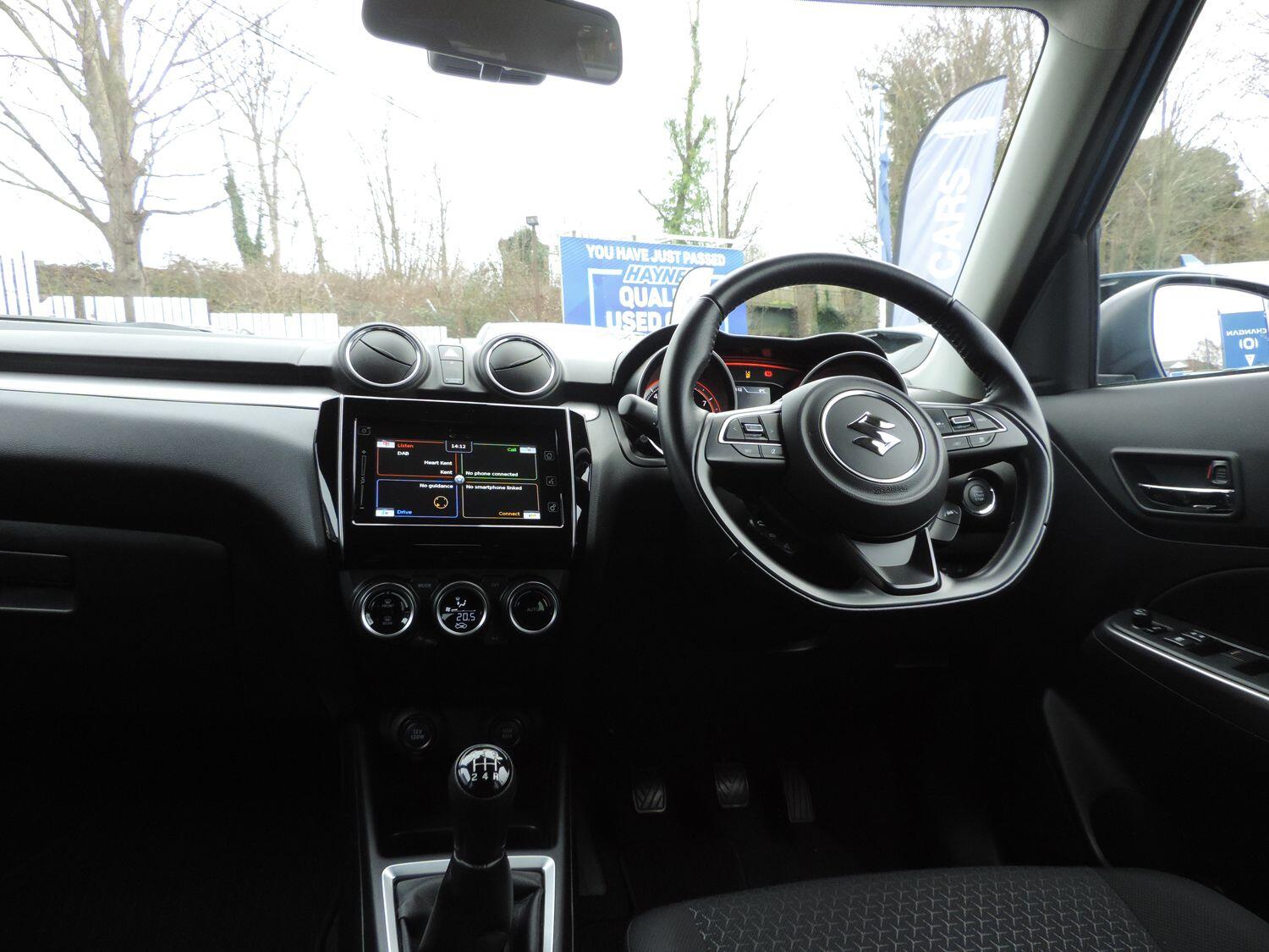 Used Suzuki Swift 2022 for sale - 77074965: Photo 8