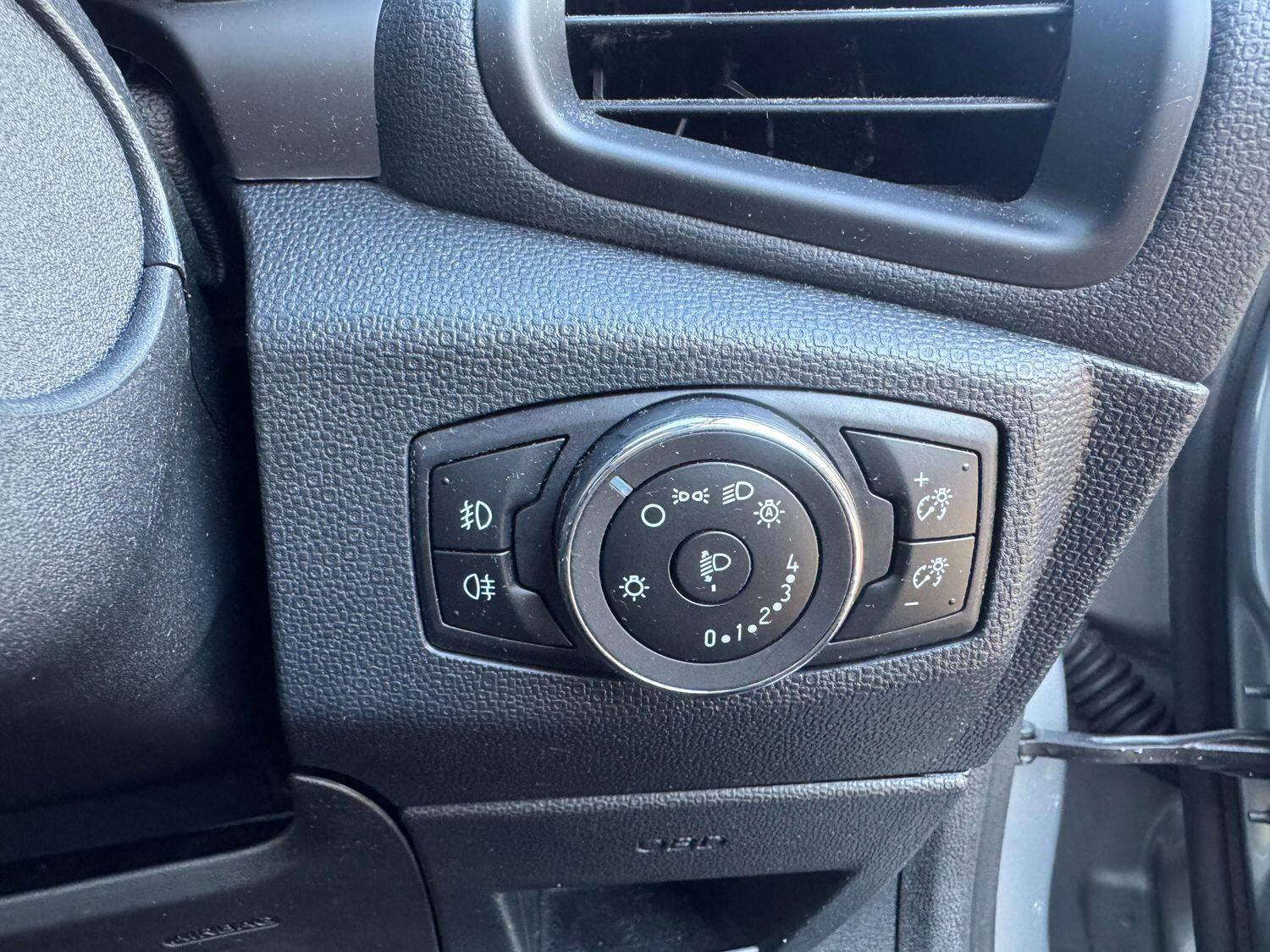 Used Ford Ecosport 2023 for sale - 78185554: Photo 11