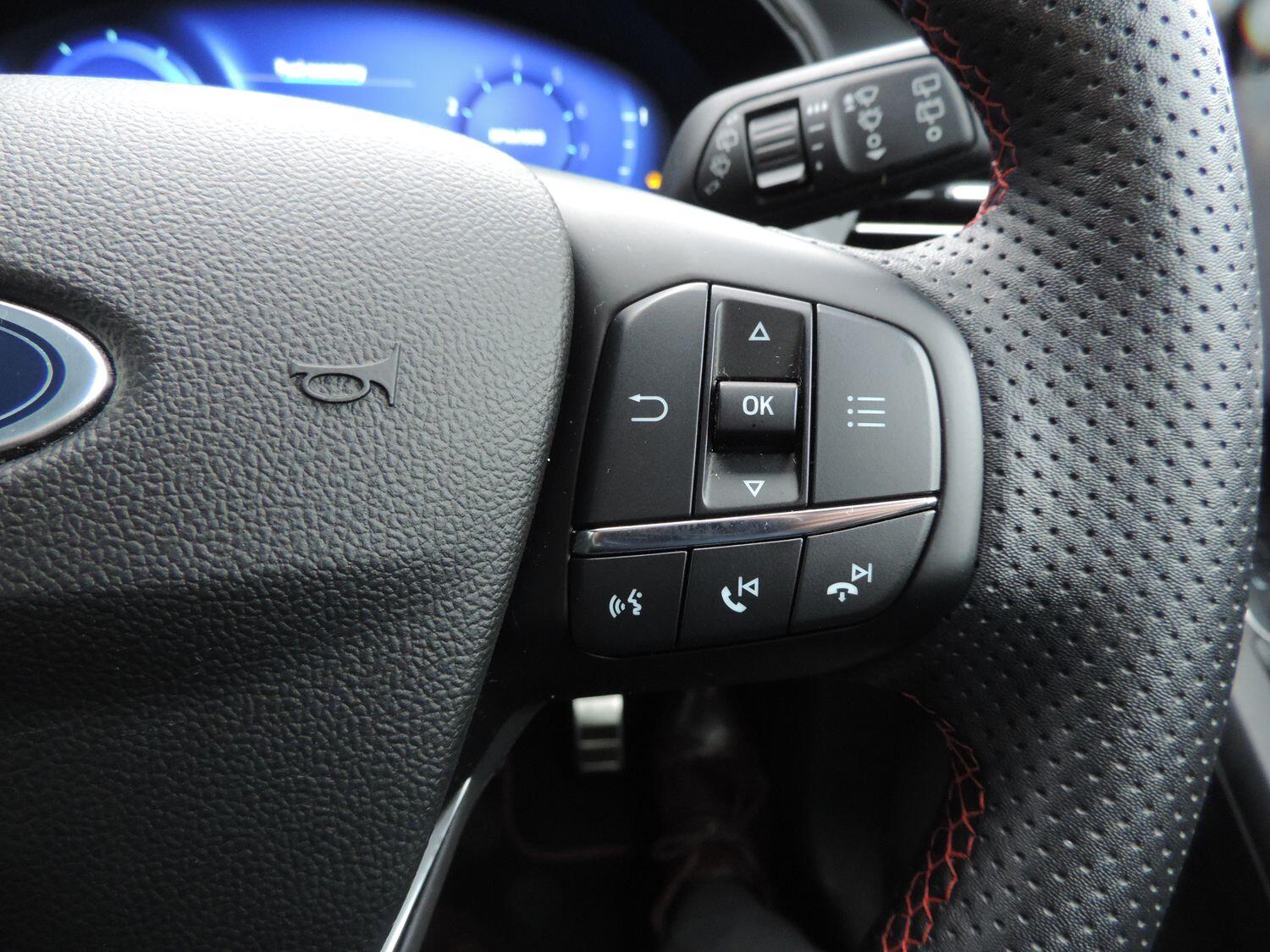 Used Ford Focus 2023 for sale - 76824360: Photo 12