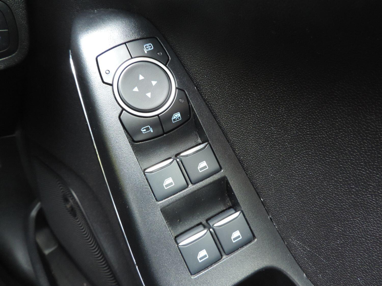 Used Ford Fiesta 2018 for sale - 77376638: Photo 14