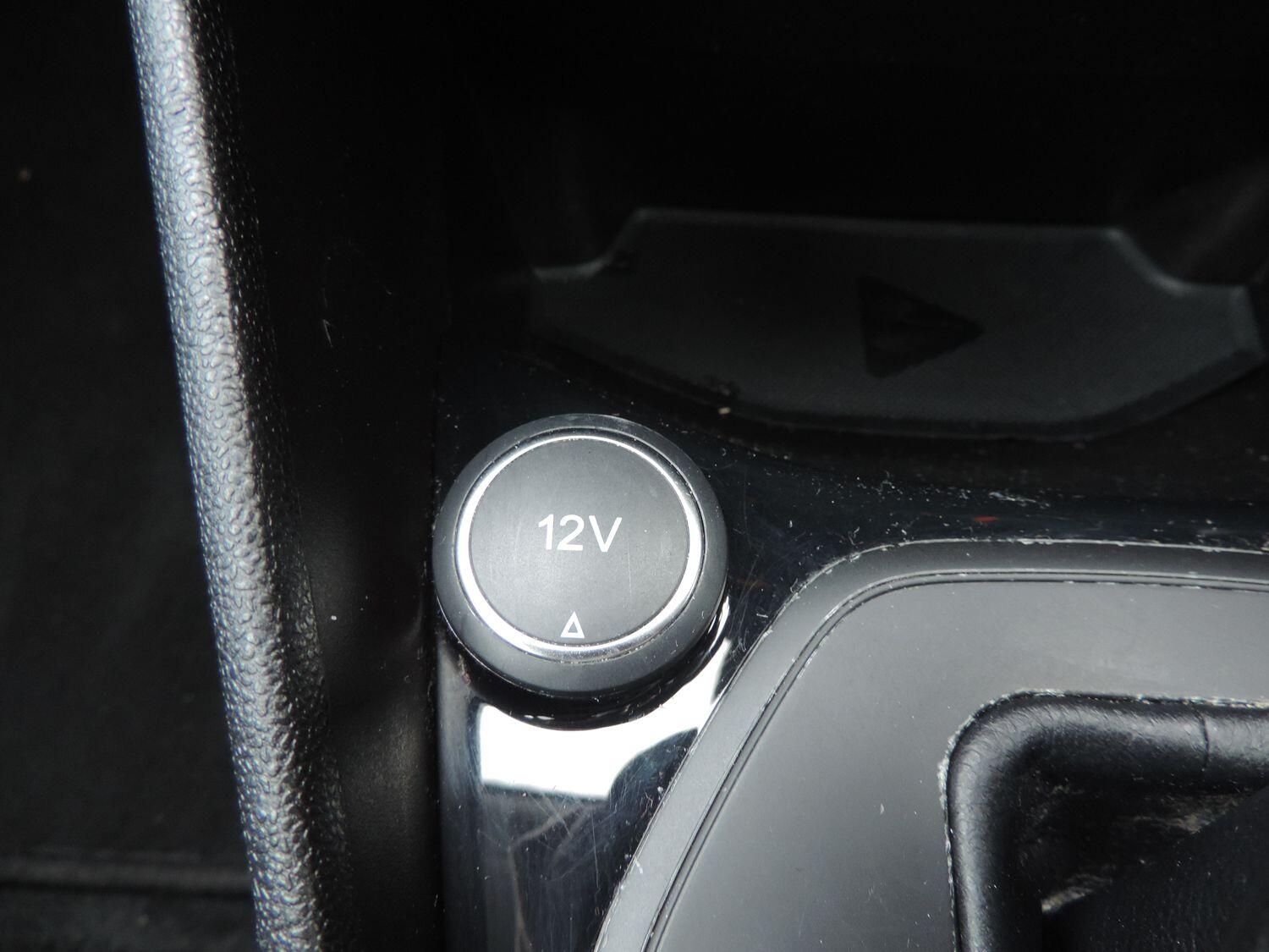 Used Ford Fiesta 2018 for sale - 77376638: Photo 15