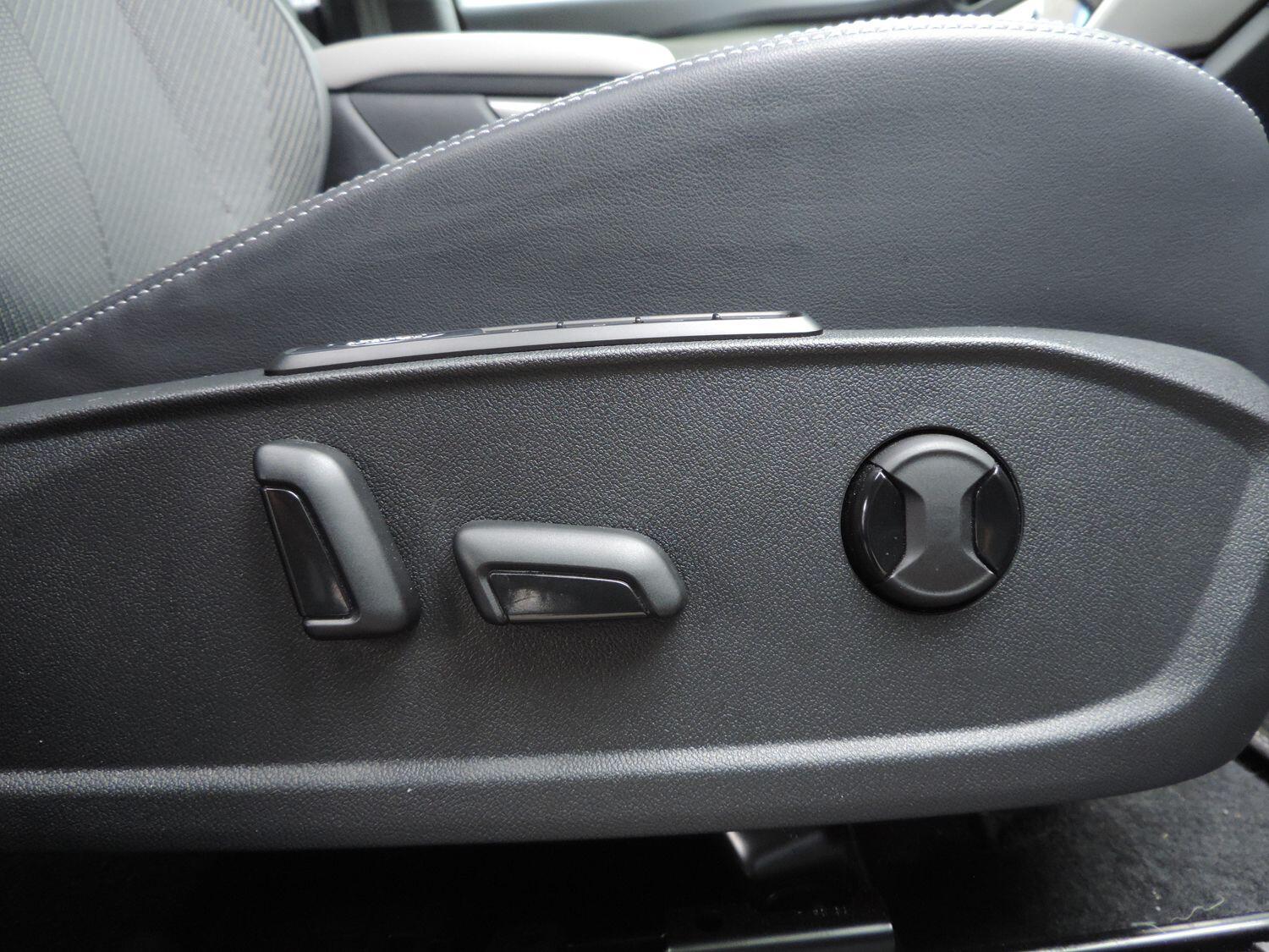 Used Ford Explorer 2024 for sale - 76992183: Photo 15