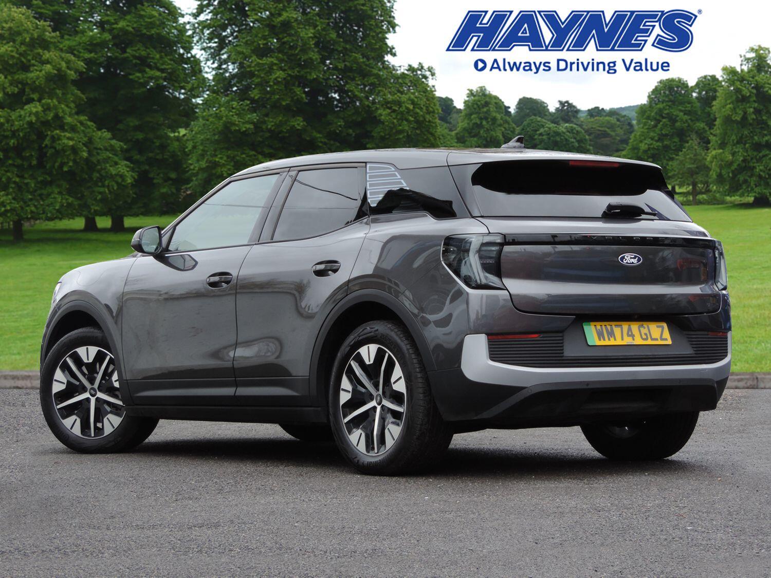 Used Ford Explorer 2024 for sale - 76992183: Photo 2