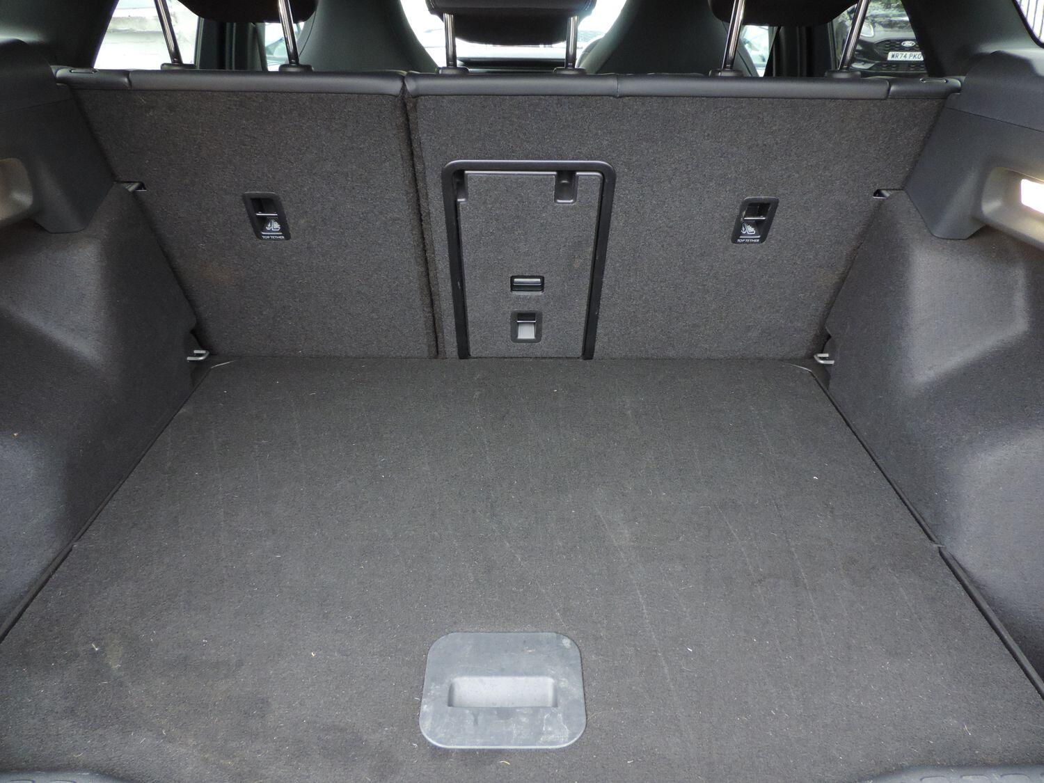 Used Ford Explorer 2024 for sale - 76992183: Photo 29