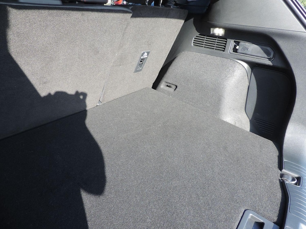 Used Ford Kuga 2025 for sale - 75588974: Photo 35