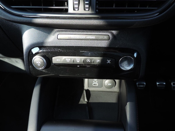 Used Ford Kuga 2025 for sale - 75588974: Photo 5