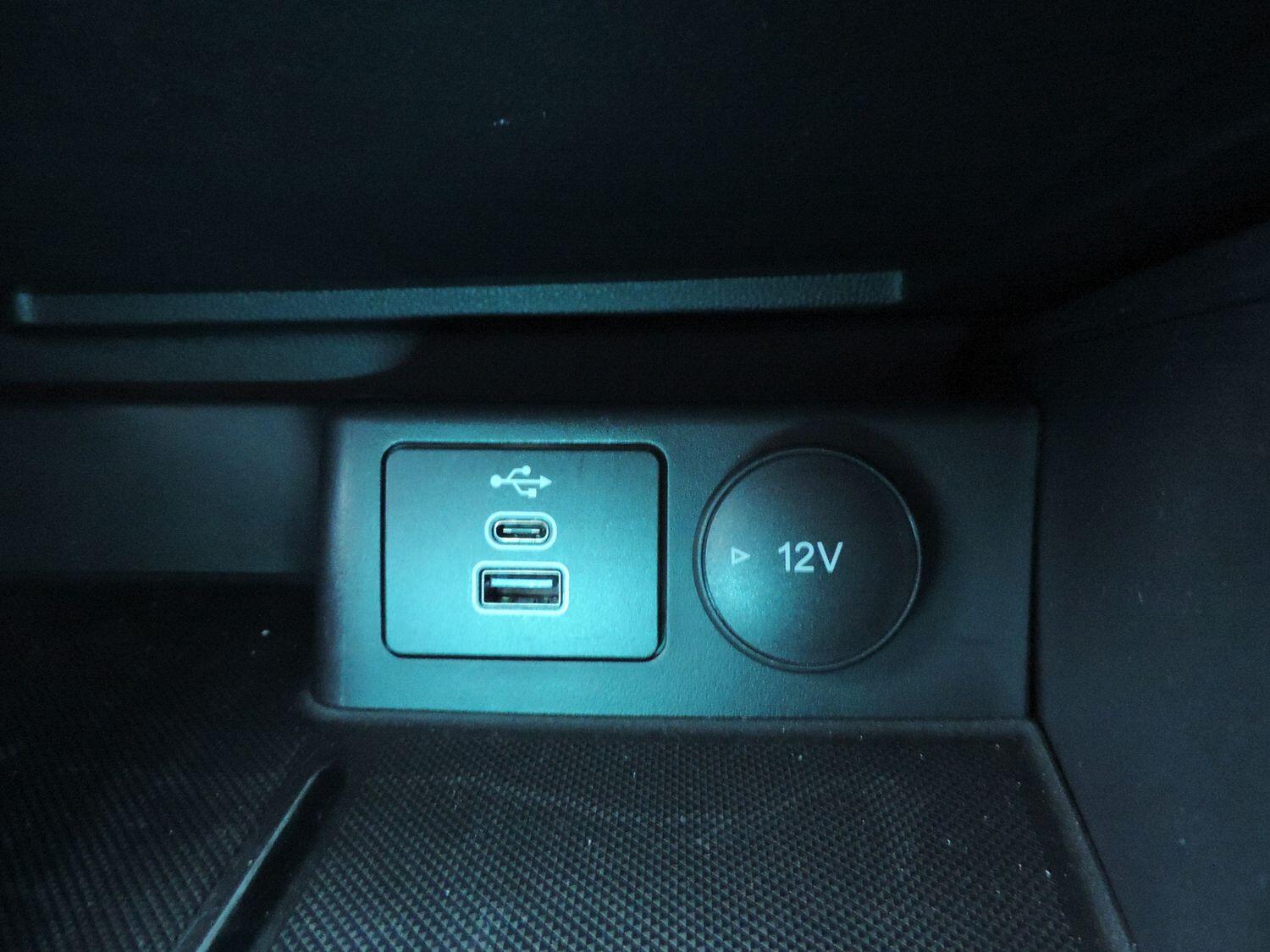 Used Ford Focus for sale - 76992669: Photo 18