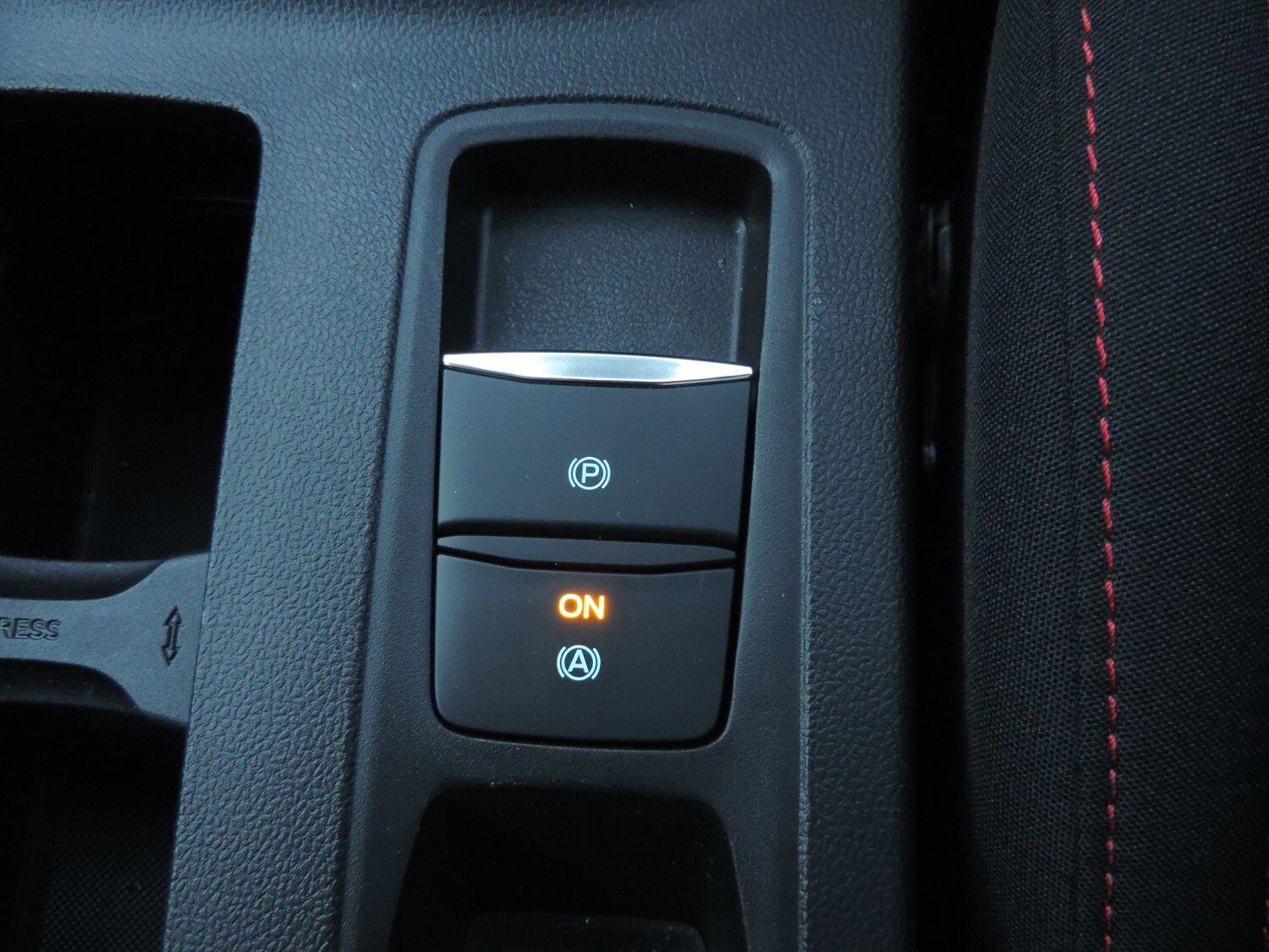 Used Ford Focus for sale - 76992669: Photo 19