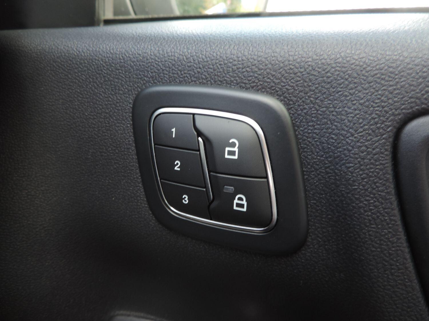 Used Ford Kuga 2024 for sale - 76988338: Photo 17