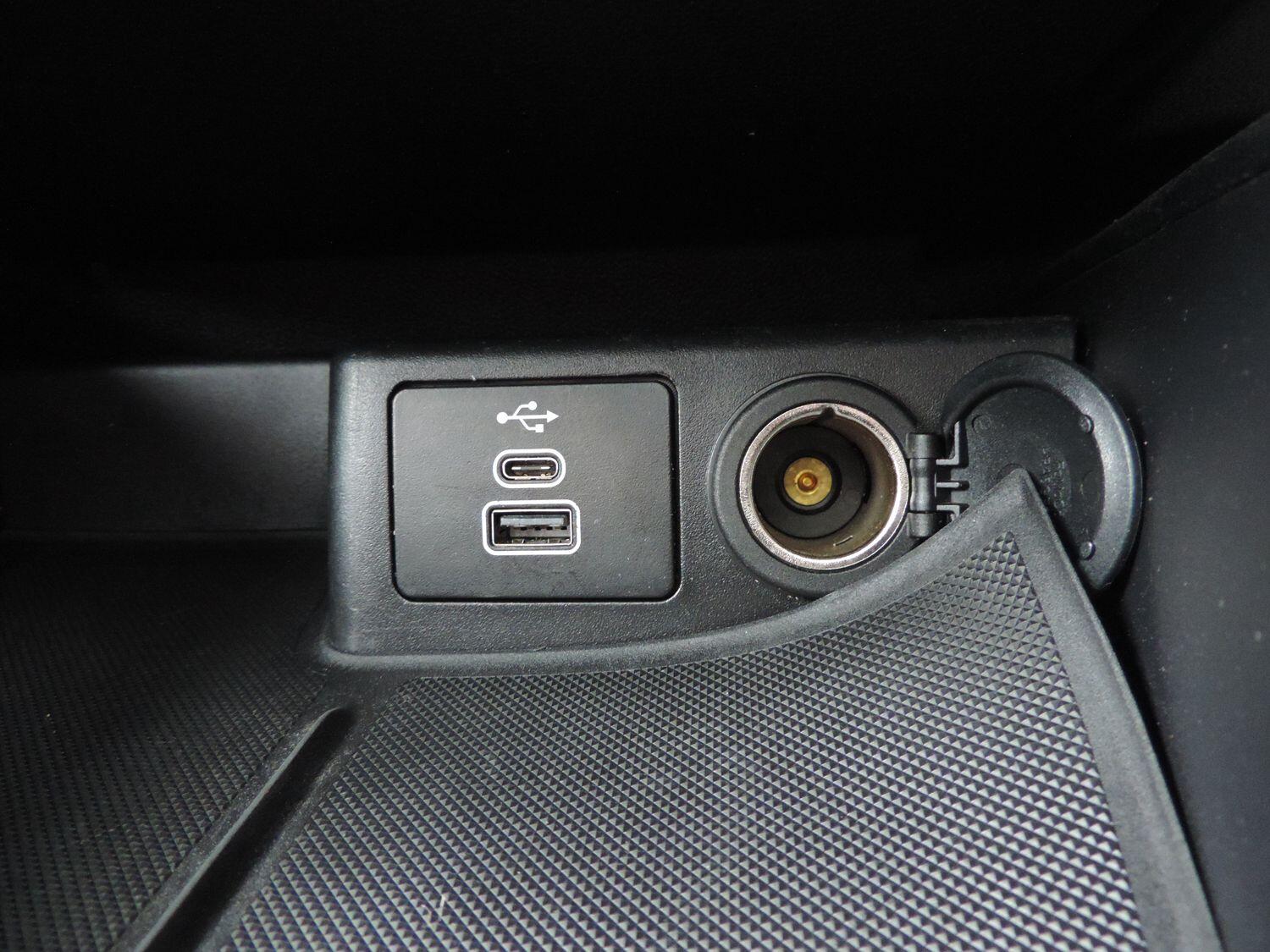 Used Ford Kuga 2022 for sale - 76832147: Photo 21