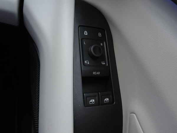 Used Ford Capri 2024 for sale - 74979081: Photo 10