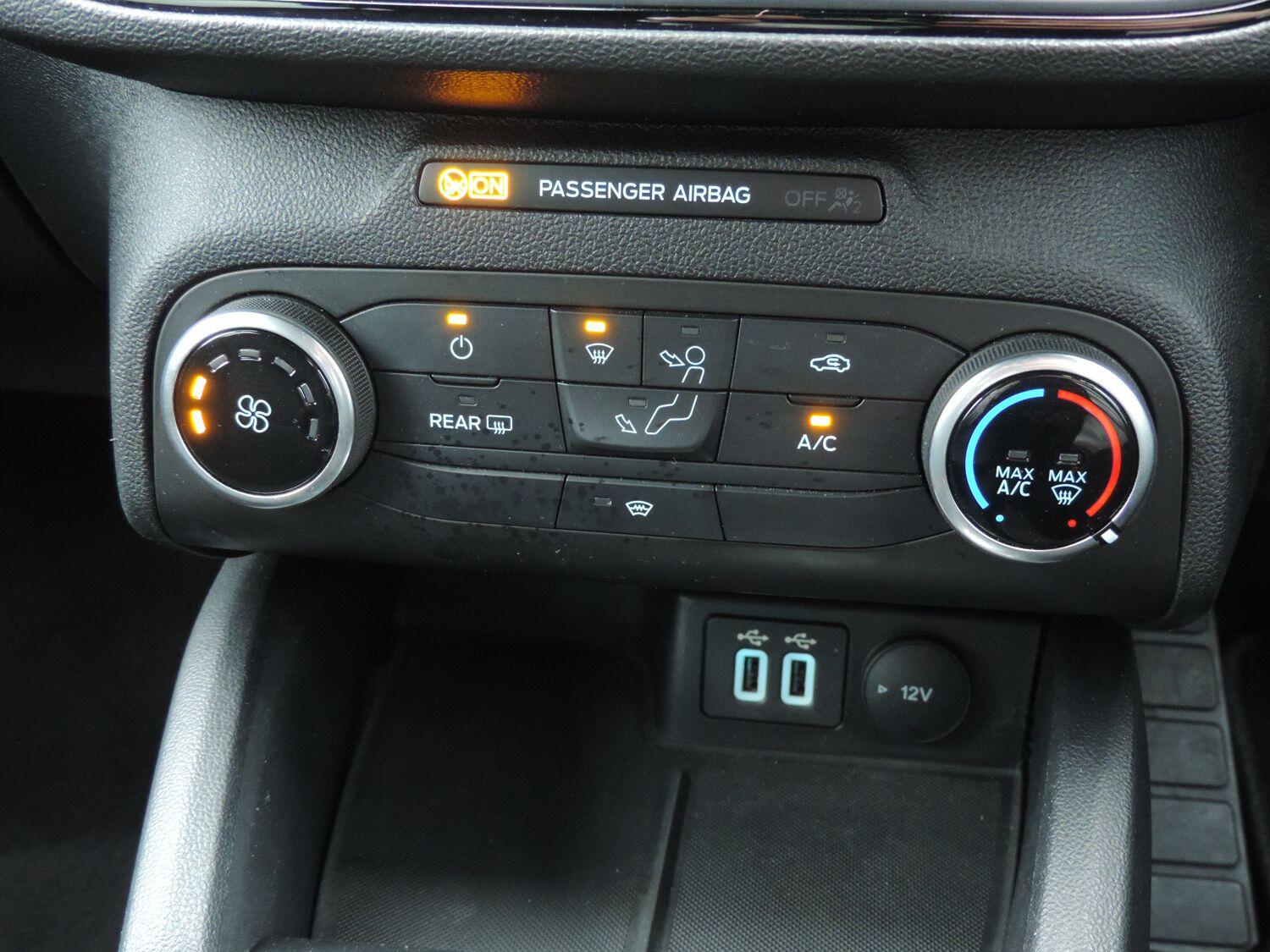 Used Ford Focus 2021 for sale - 76989695: Photo 14