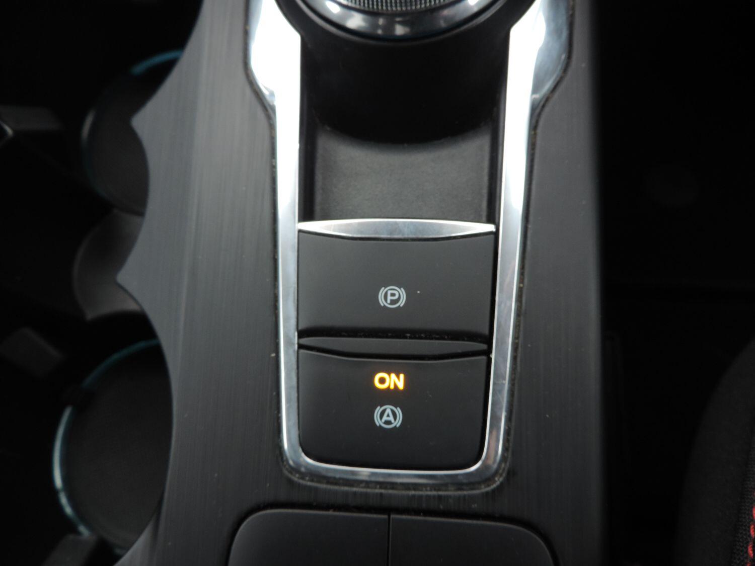 Used Ford Focus 2021 for sale - 76989695: Photo 17