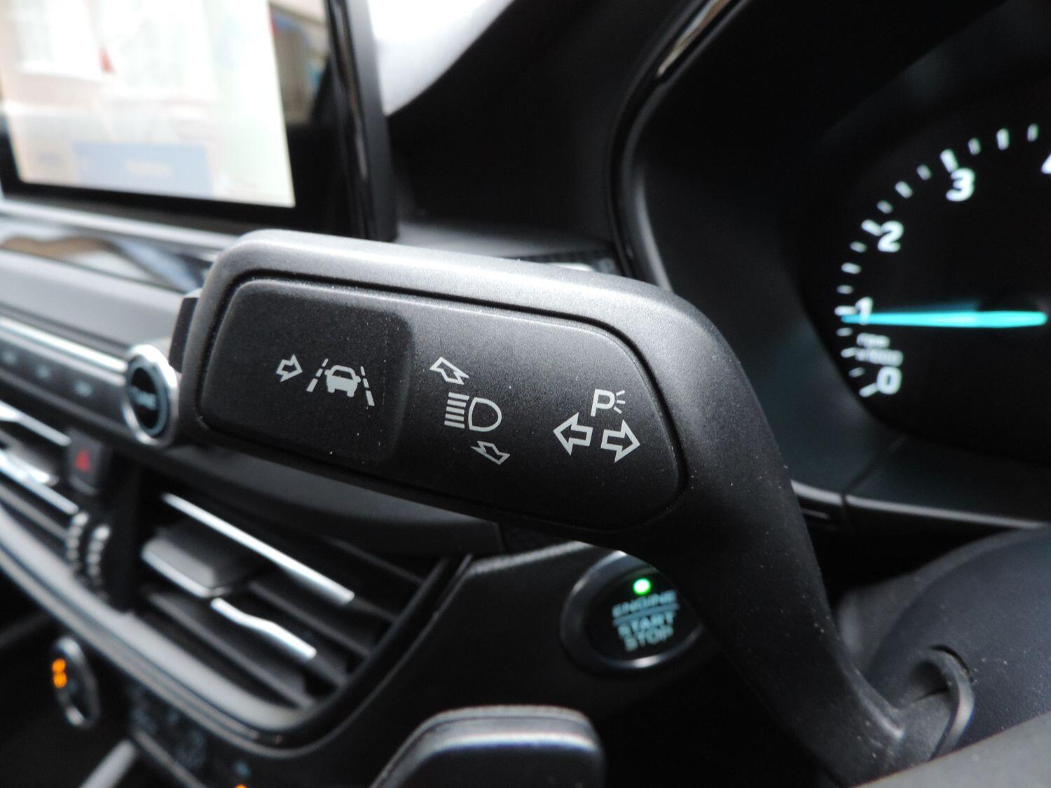 Used Ford Focus 2021 for sale - 76989695: Photo 19