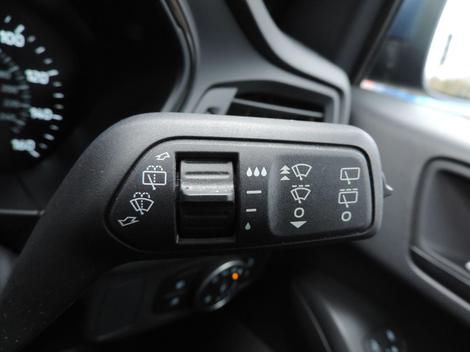 Used Ford Focus 2021 for sale - 76989695: Photo 20