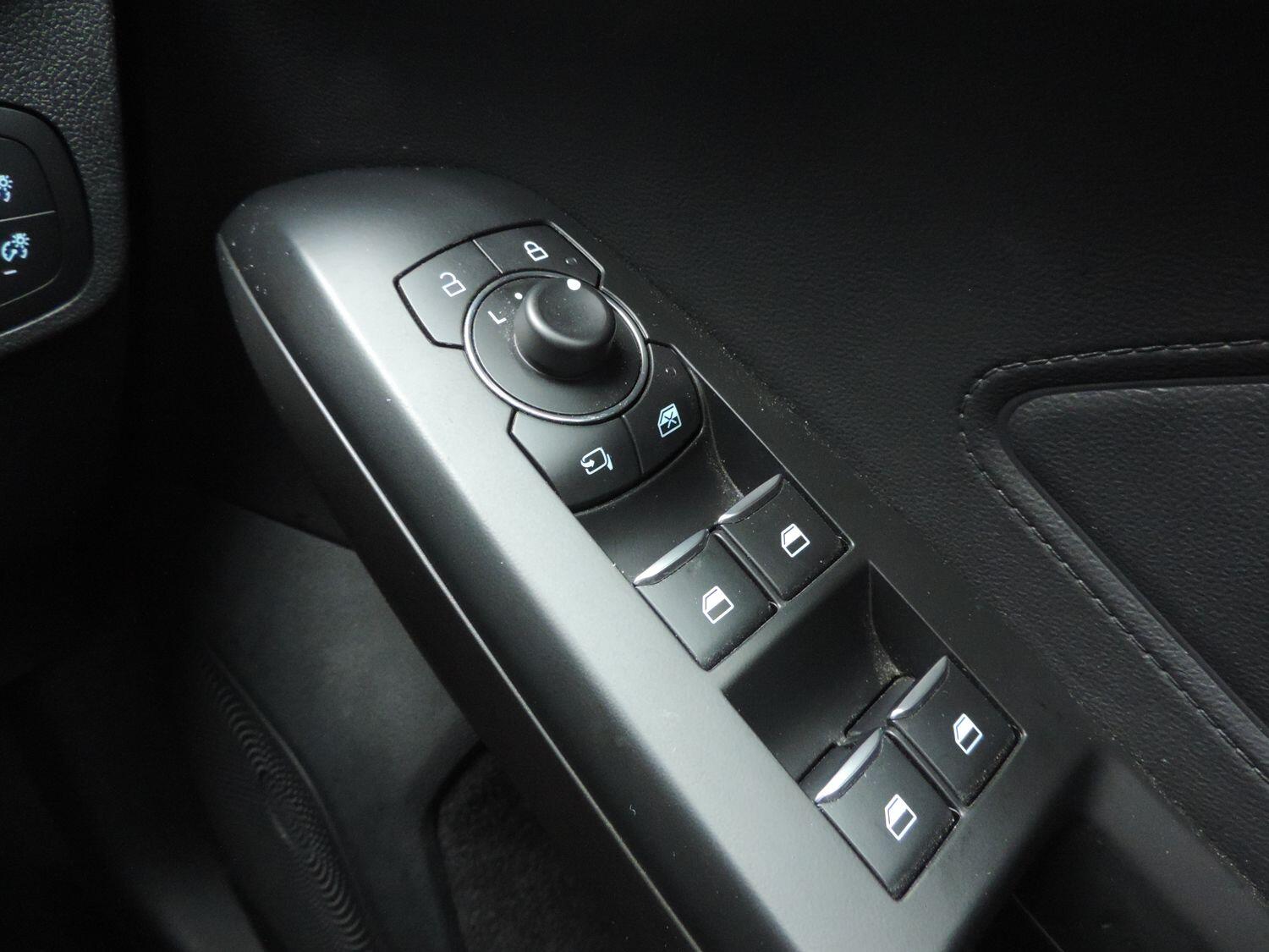 Used Ford Focus 2021 for sale - 76989695: Photo 21