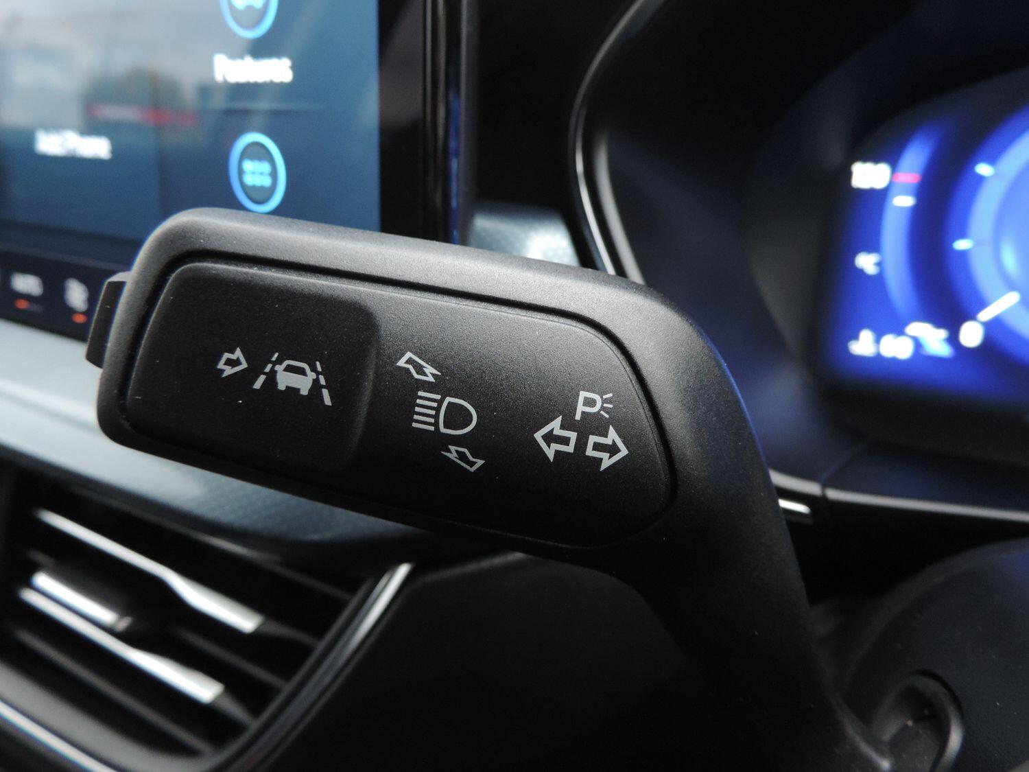 Used Ford Focus 2023 for sale - 76992182: Photo 14