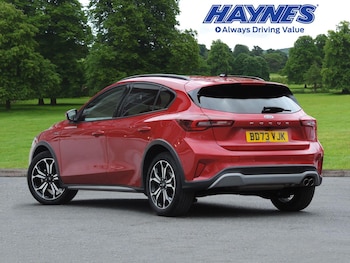 Used Ford Focus 2023 for sale - 76992182: Photo