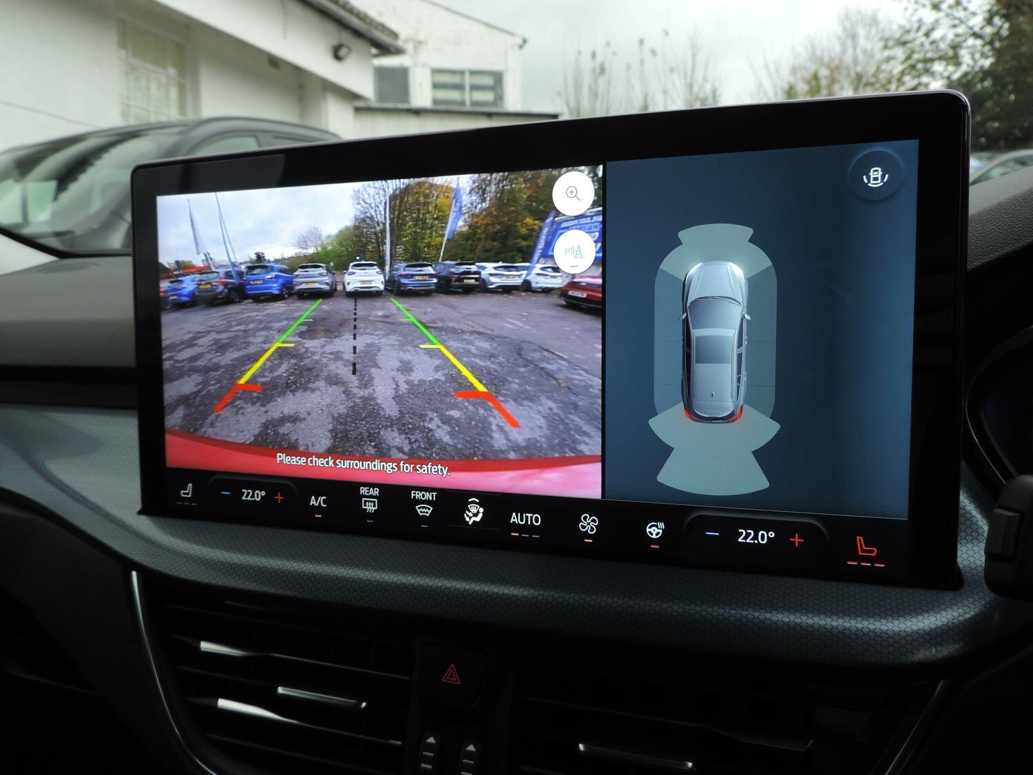 Used Ford Focus 2023 for sale - 76992182: Photo 31