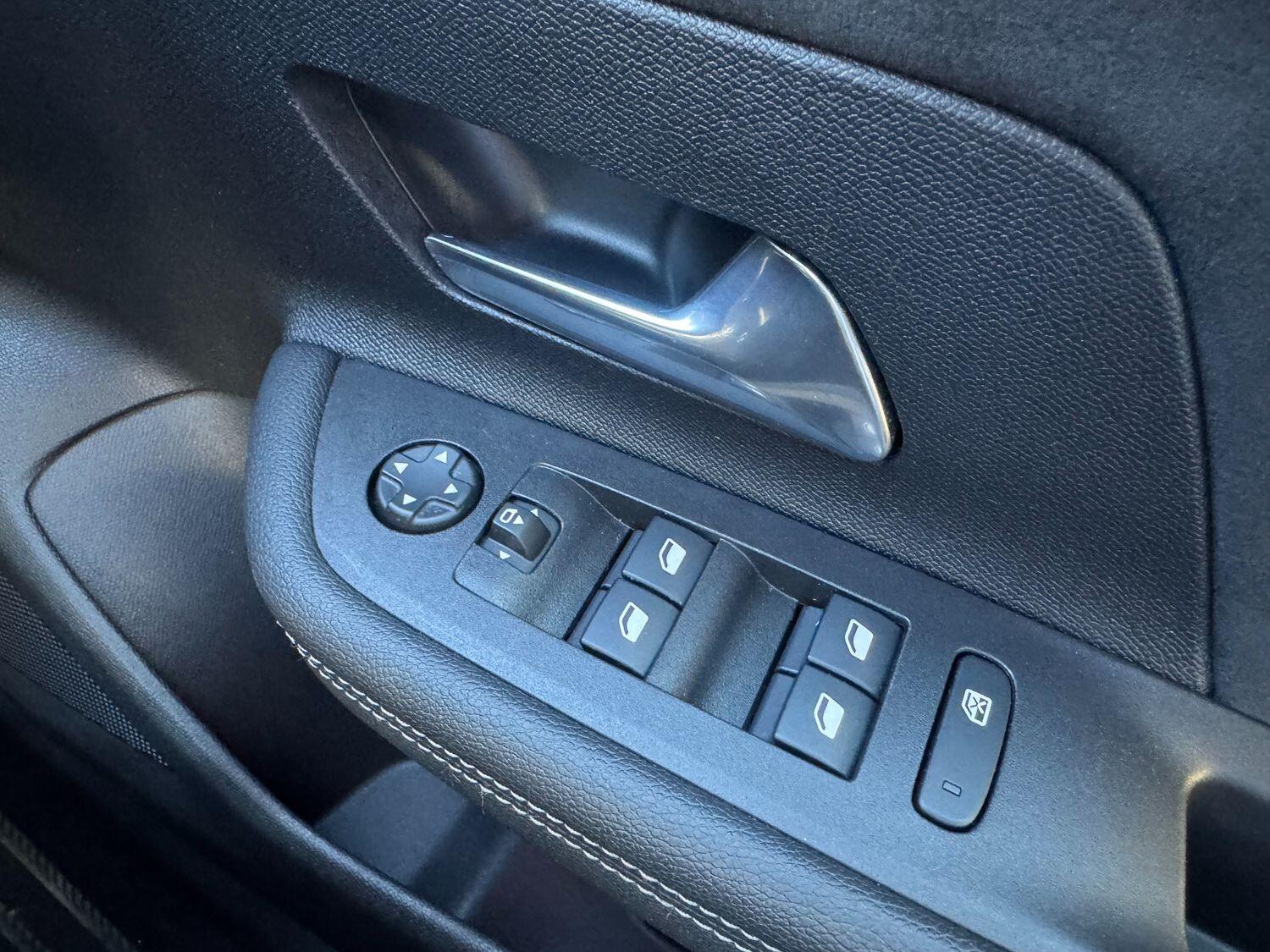 Used Vauxhall Mokka 2023 for sale - 77969675: Photo 9