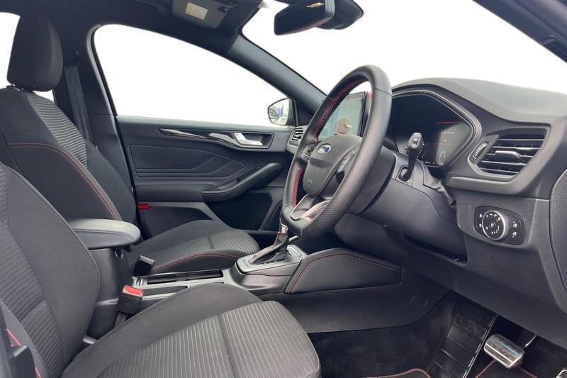 Used Ford Focus 2025 for sale - 77819694: Photo 9