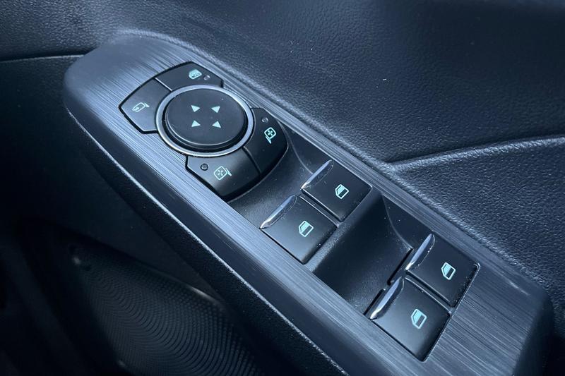 Used Ford Kuga 2025 for sale - 76782259: Photo 16