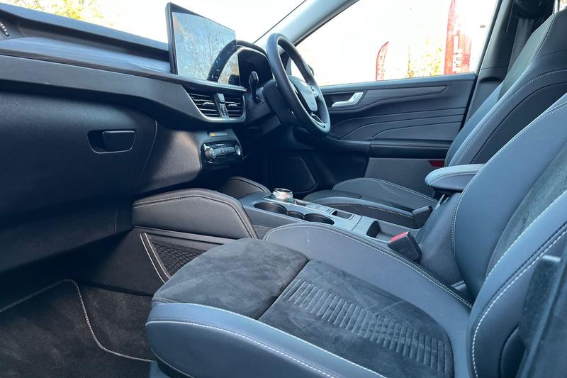 Used Ford Kuga 2025 for sale - 76782259: Photo 18