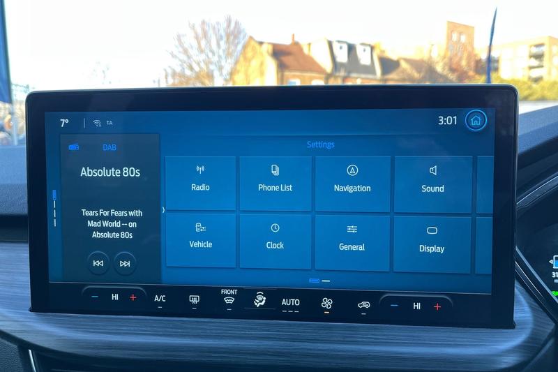 Used Ford Kuga 2025 for sale - 76782259: Photo 25