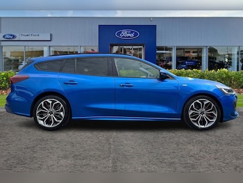 Used Ford Focus 2023 for sale - 78513354: Photo