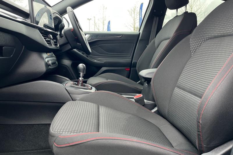 Used Ford Focus 2023 for sale - 77910295: Photo 19