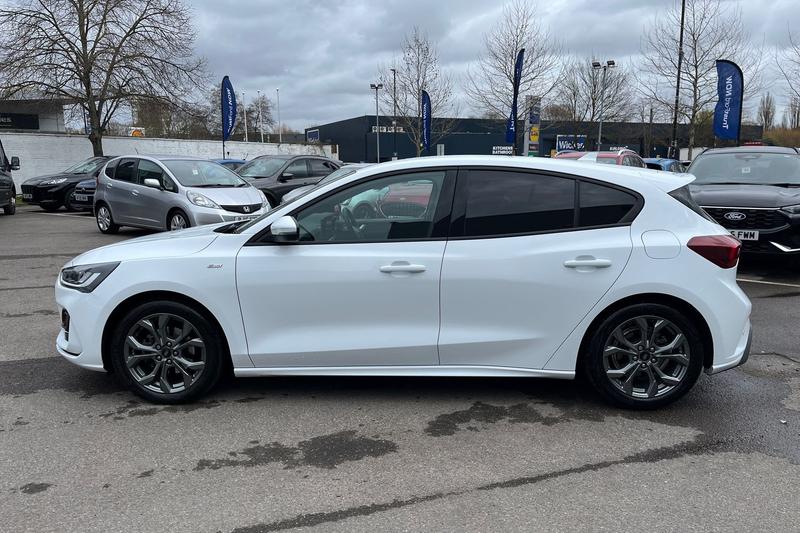 Used Ford Focus 2023 for sale - 77910295: Photo 32