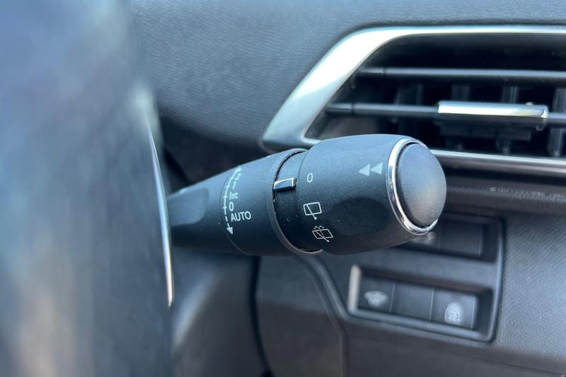 Used Peugeot 3008 2020 for sale - 77516034: Photo 15