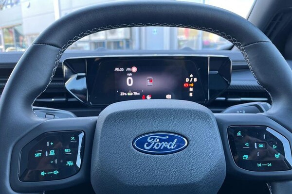 Used Ford Capri 2024 for sale - 74290539: Photo 23