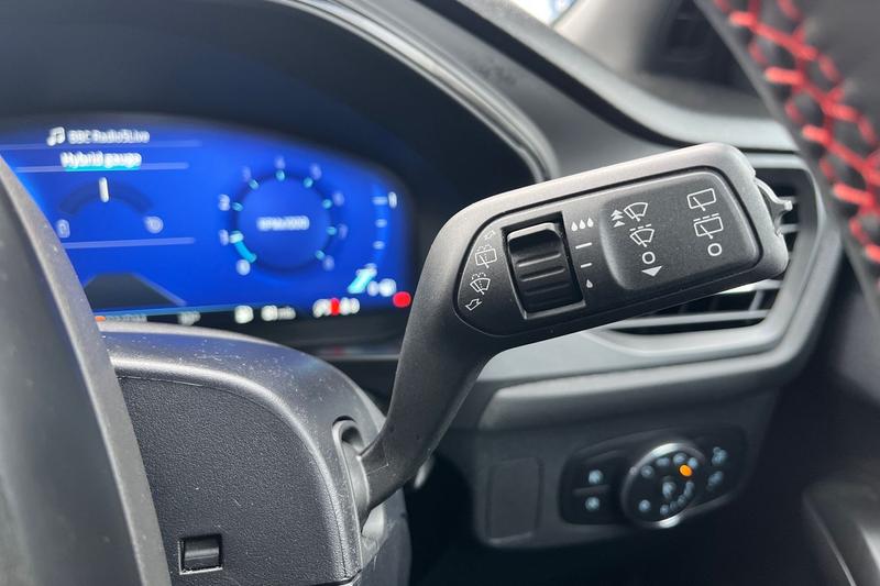 Used Ford Focus 2023 for sale - 77025888: Photo 15