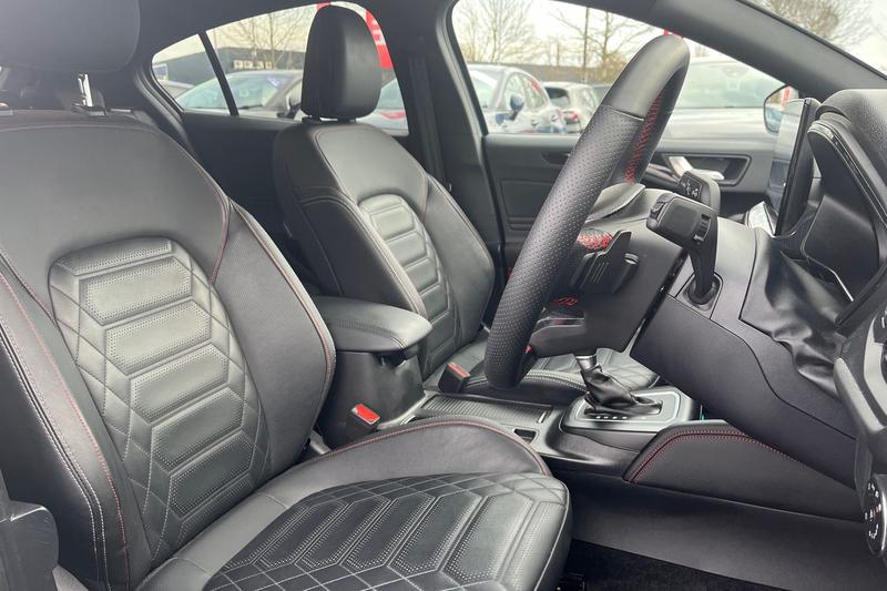 Used Ford Focus 2023 for sale - 77025888: Photo 17