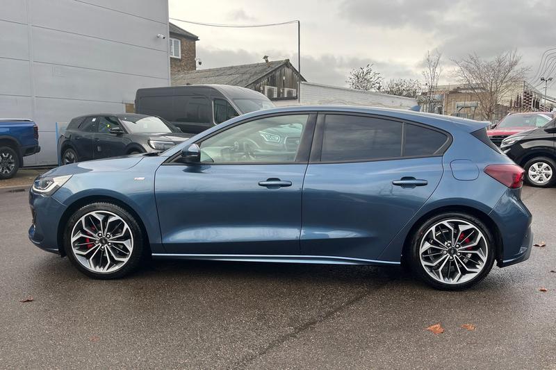 Used Ford Focus 2023 for sale - 77025888: Photo 32