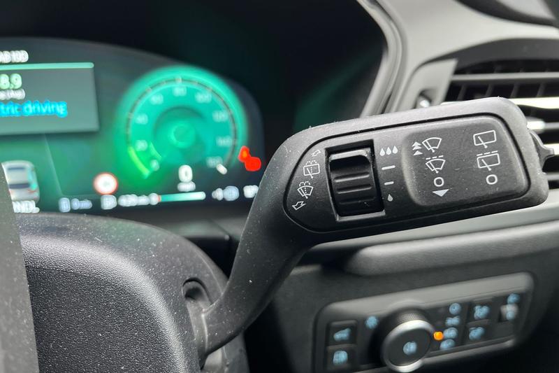 Used Ford Kuga 2025 for sale - 76782264: Photo 15