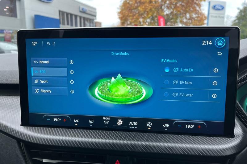 Used Ford Kuga 2025 for sale - 76782264: Photo 27